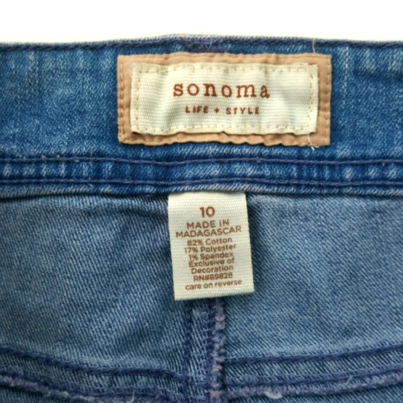 SONOMA LIFE + STYLE ♡ Super-Sweet Denim Embroidered Blue Jean Capris 10 - Picture 6 of 13